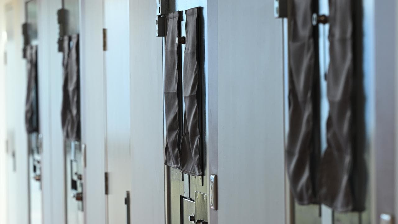 Crime boss adds month to sentence for 'brutal' assault