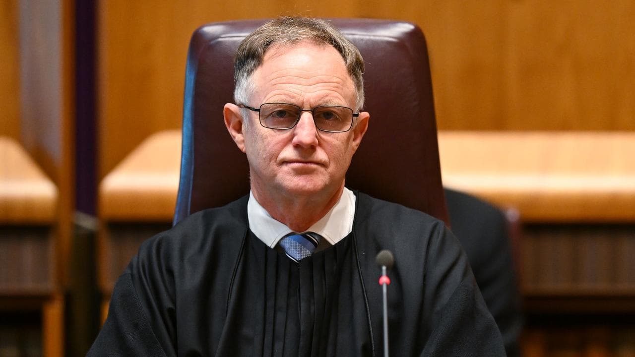 'Unsustainable': nation's leading judge sounds AI alarm