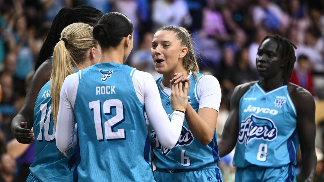 Flyers fly high to pile more pain on 'clumsy' Flames