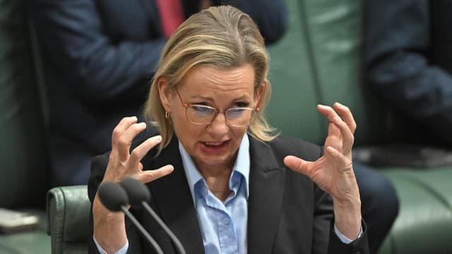 Coalition has 'mountain to climb' in dire poll result