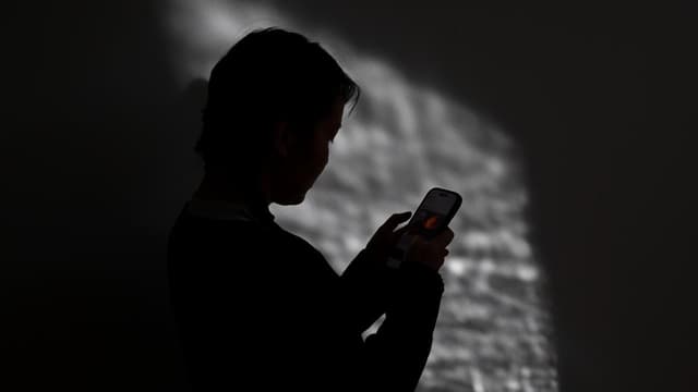 Funding boost as demand for major DV helpline soars