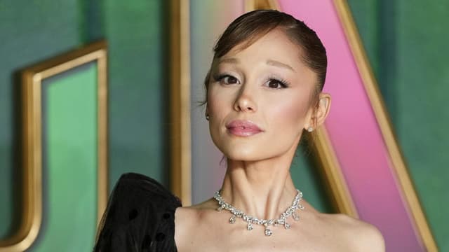 Red carpet crasher deported after rushing Ariana Grande