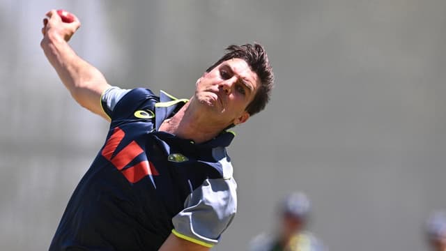 Aussie pace aces gear up ahead of return for Ashes