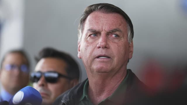 Former Brazil leader begins jail term for coup attempt