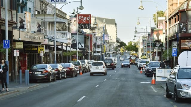 Local councillor quits over late-night strip club beer