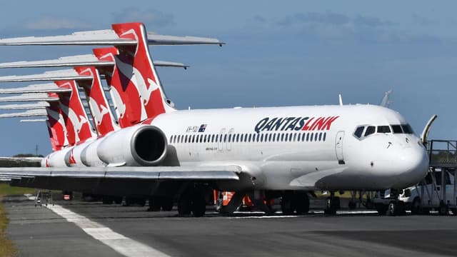 Base closures 'catastrophe' for regional Qantas workers