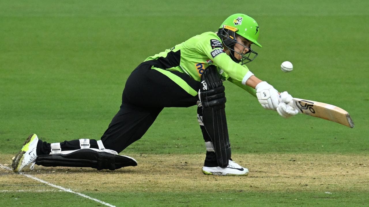 Rain robs Thunder of WBBL win in controversial call
