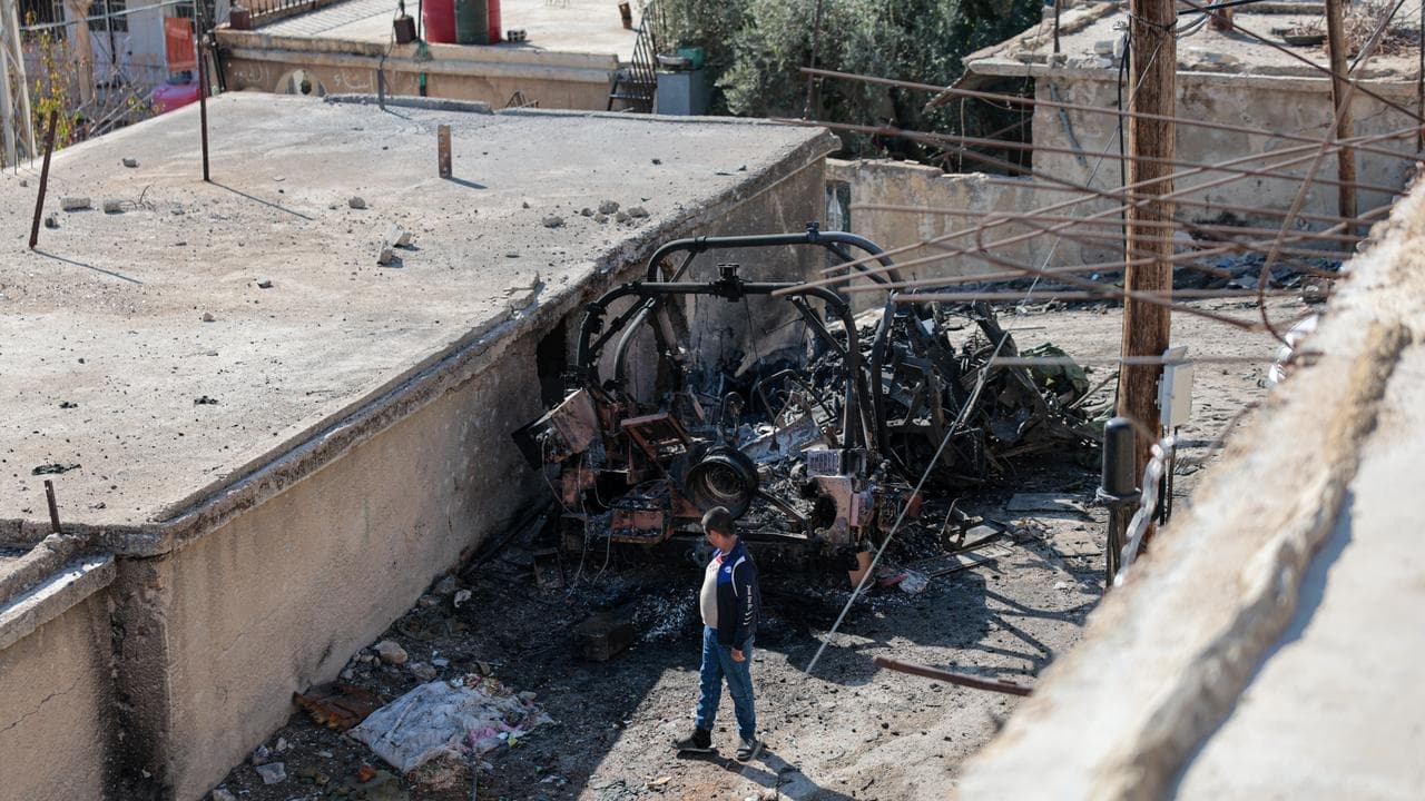 Israel kills 13 in southern Syria raid