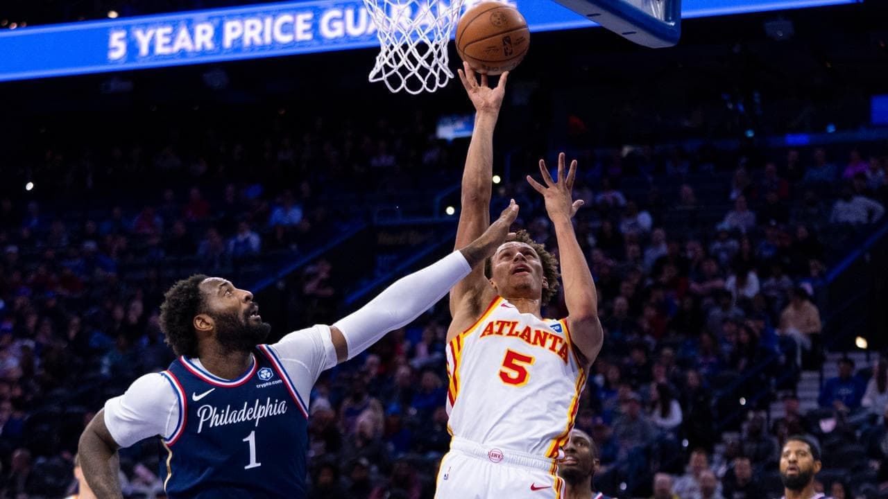 Daniels' Hawks soar to double-OT success in Philly
