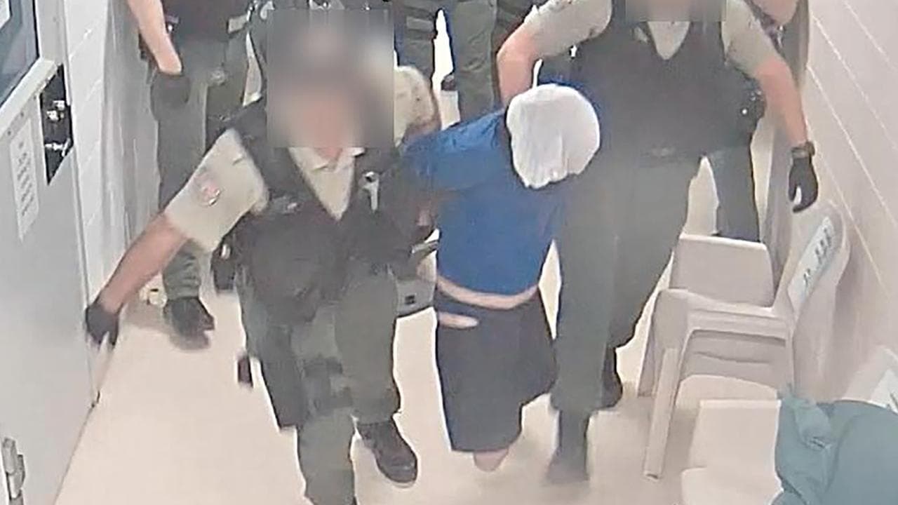 Rough handling a factor in inmate's death, inquest told