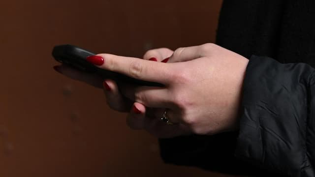 Telco fined $2.5 million for mobile phone fraud
