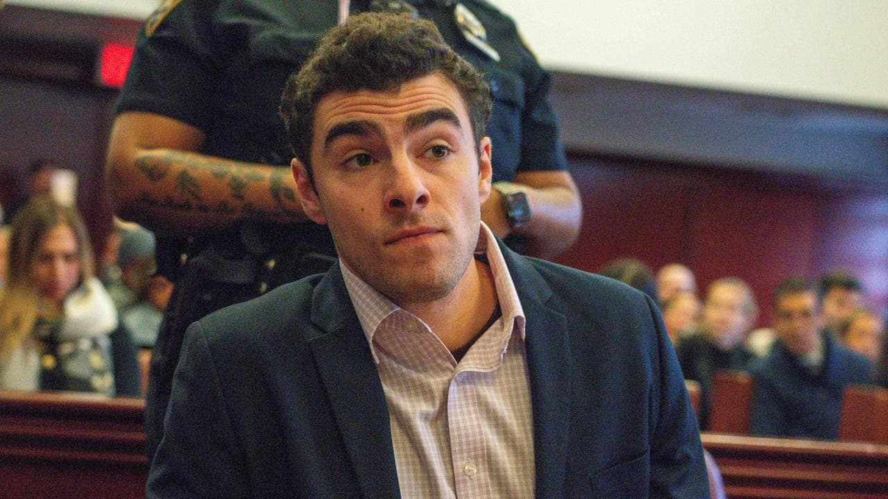 Officer recalls confronting Mangione during manhunt