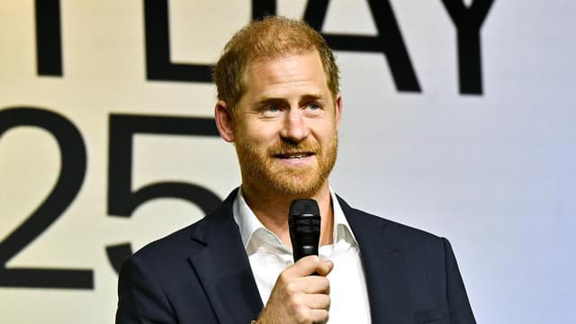 Harry has dig at Trump in sketch on Colbert's Late Show