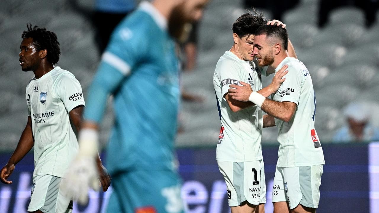 Sydney survive early ALM scare to sink Mariners