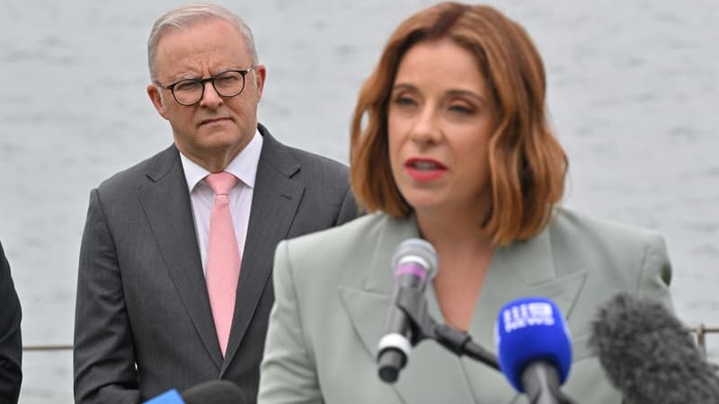 PM won't sack minister as travel expenses saga grows