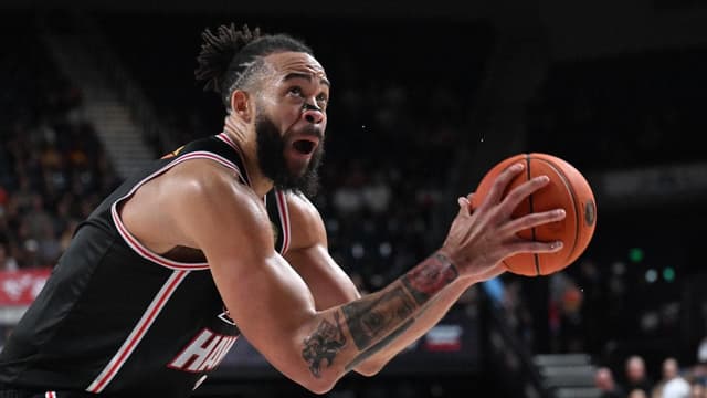 Chastened Hawks prevail as restocked Bullets fire