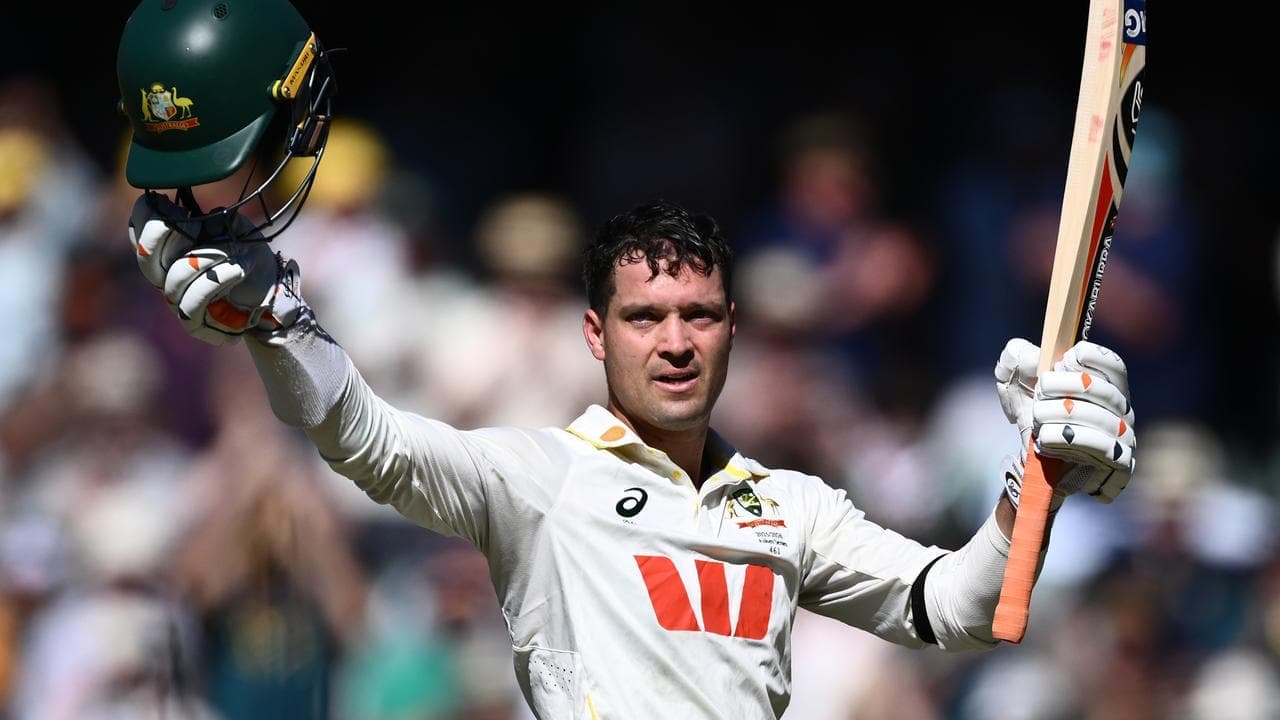 'They can't trust it': Aussie great on DRS technology