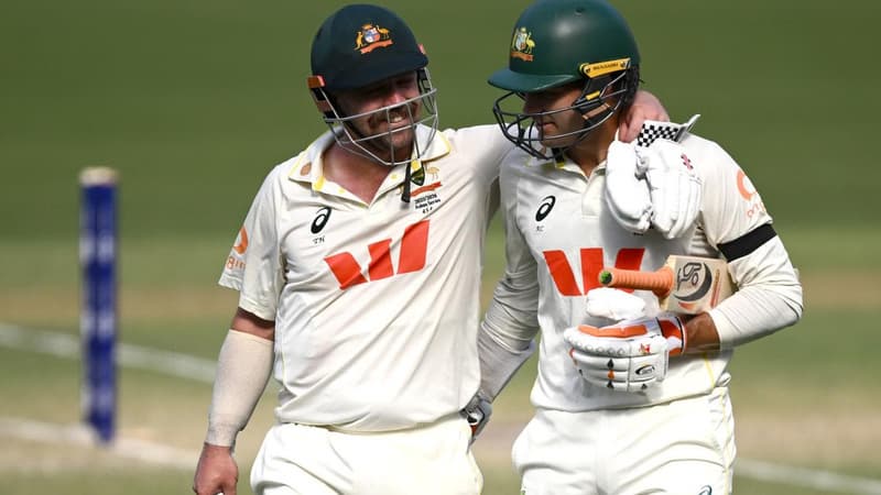 Head hundred helps Aussies home in on Ashes retention