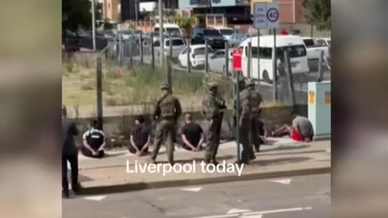 Group with 'extremist links' might have headed to Bondi