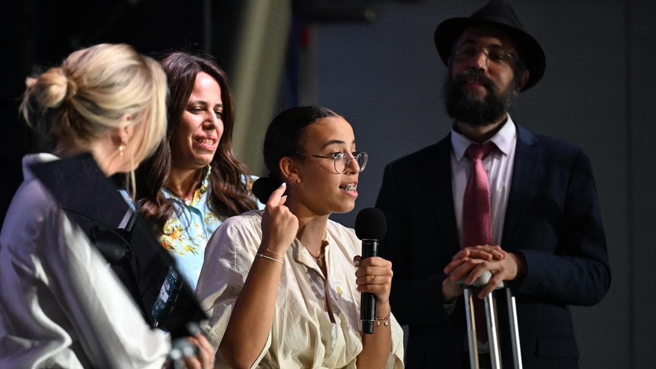 'Light will win': message of hope after Bondi tragedy