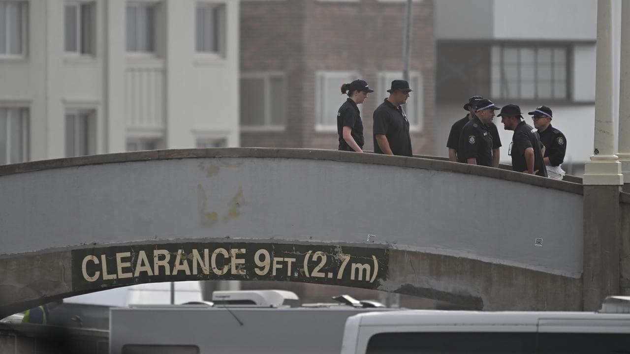 Bomb failures averted 'far worse' carnage at Bondi