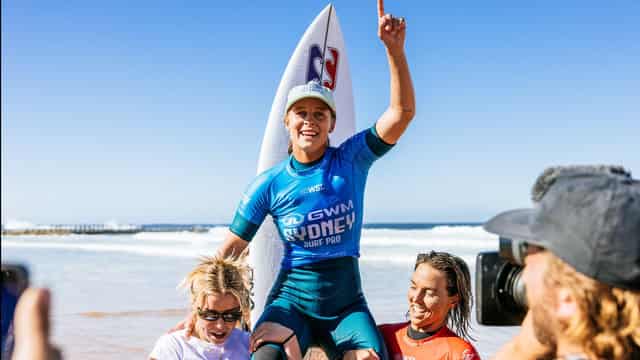 Nichols downs Fitzgibbons to win Sydney Surf Pro