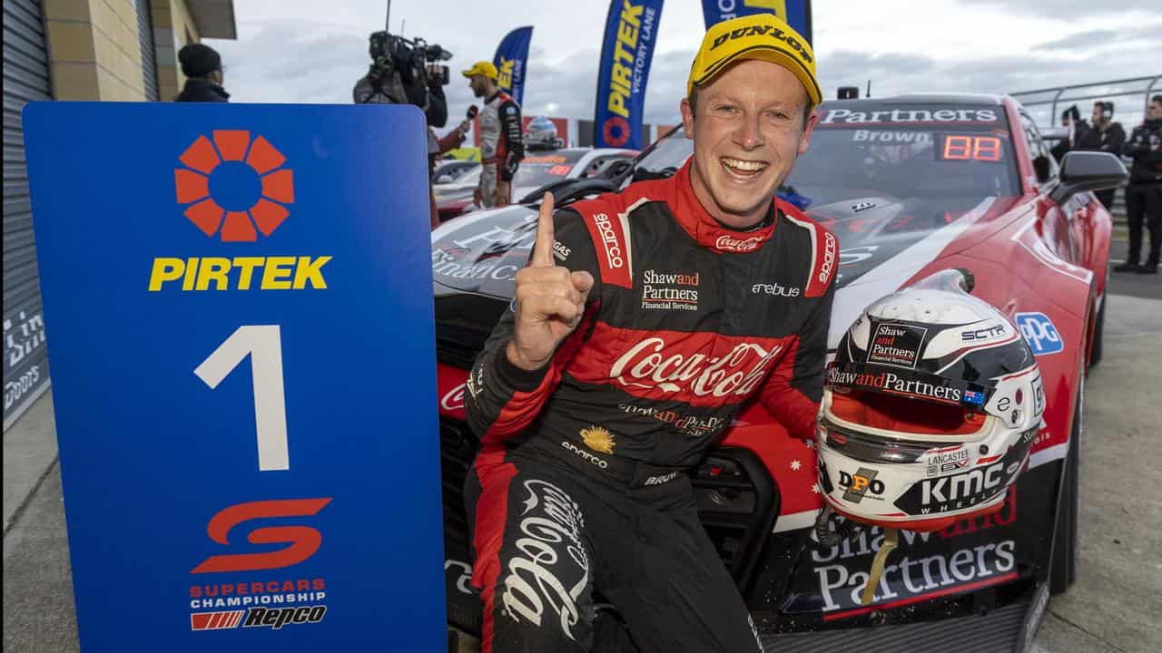 Erebus' Brown caps dominant Supercars round in Tassie