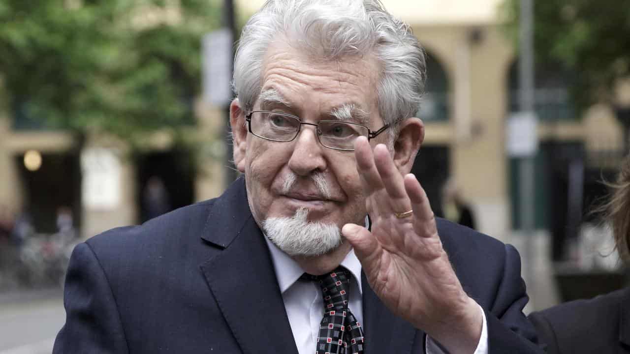 Disgraced children's entertainer Rolf Harris dies at 93