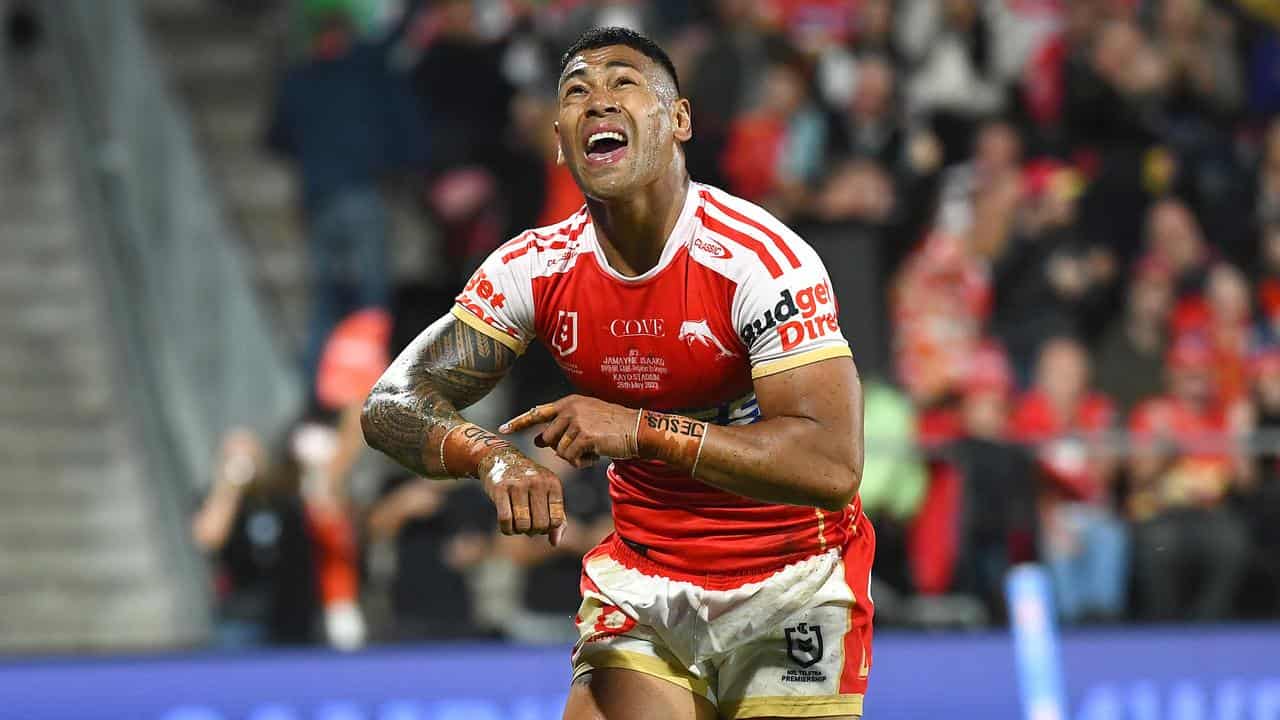 Isaako, Milford star as Dolphins beat Dragons