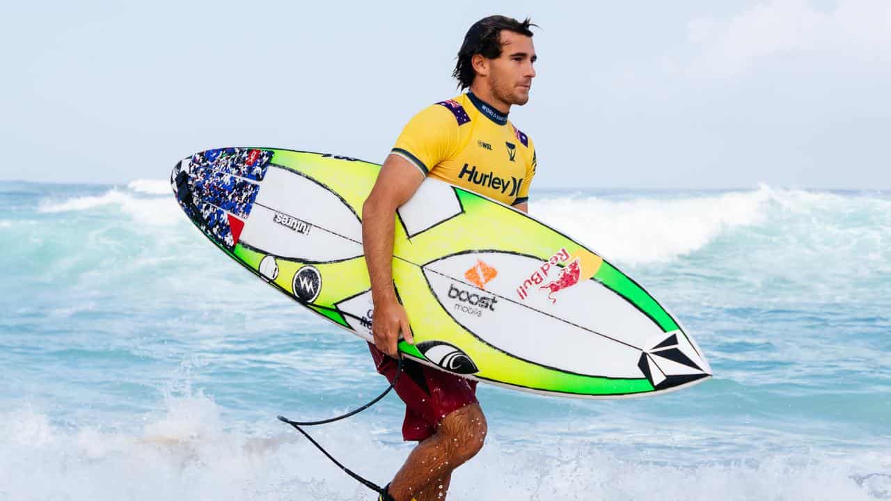 Robinson overcomes knee injury for Surf Ranch return