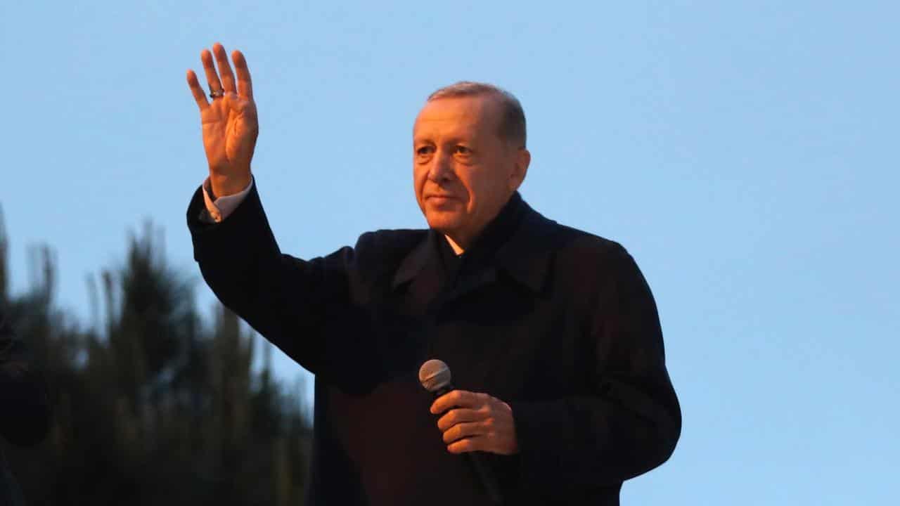 Turkey's Erdogan secures five more years in power