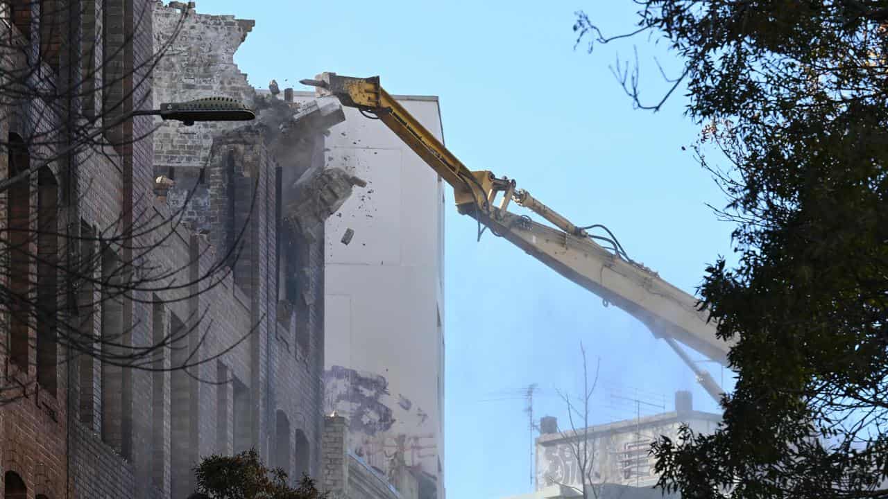 Demolition job begins on Sydney building gutted by fire