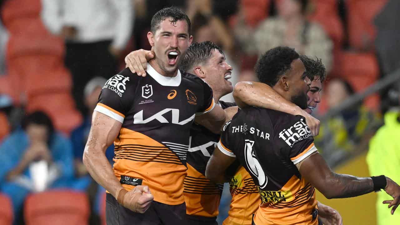 Oates return gives Broncos boost ahead of Sharks clash