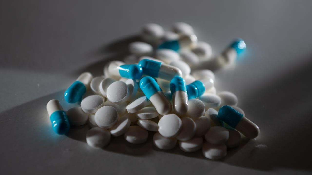 PM backs in prescription change amid pharmacy anger