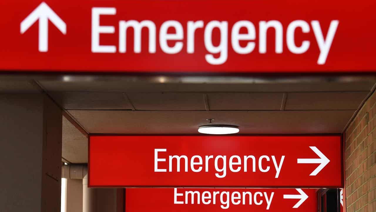 Thousands leaving NSW emergency units without treatment