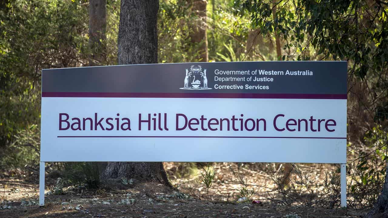 Rat-plagued youth detention centre in 'acute crisis'