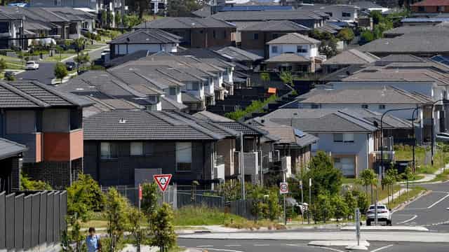 Rate outlook 'could trigger another property downturn'