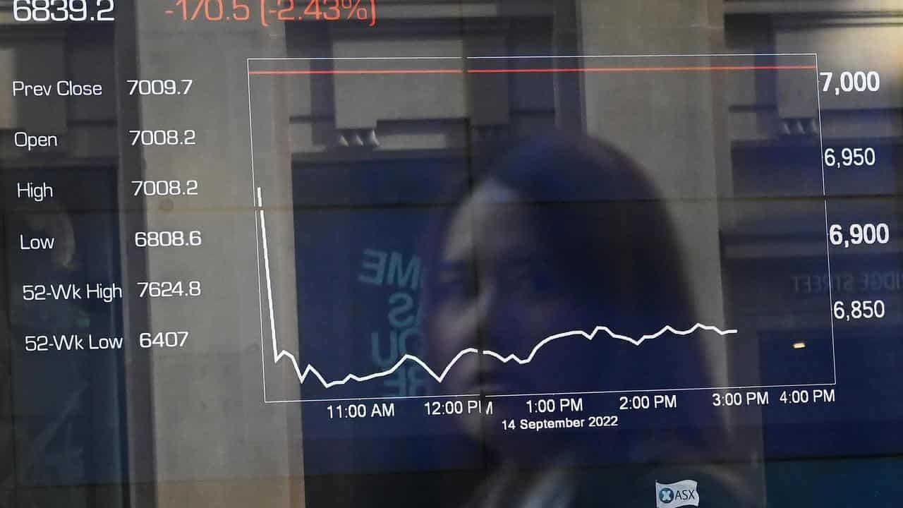 ASX up despite hawkish Fed pause, hot local jobs report