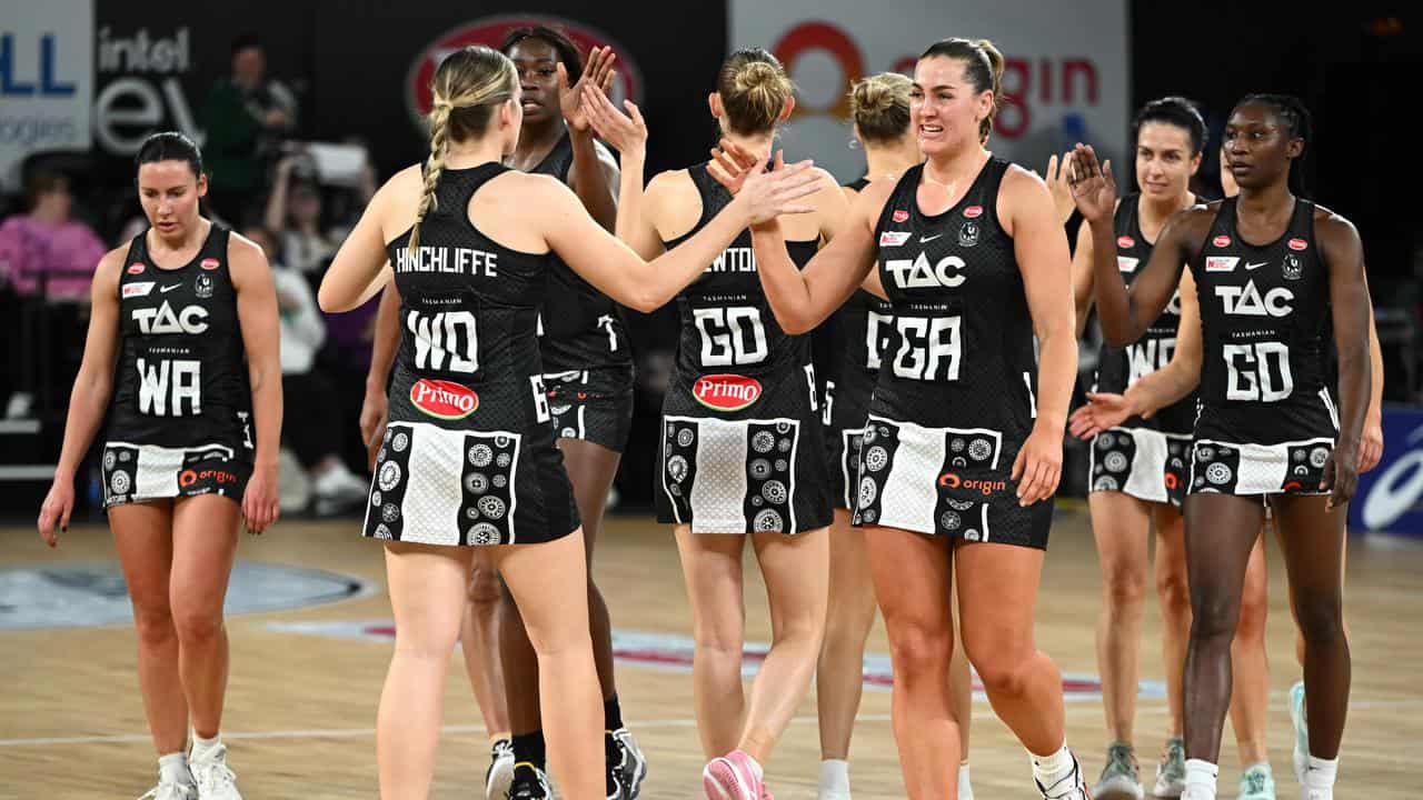 Fever shocked in Magpies' last-ever Super Netball game