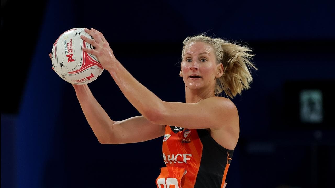 Giants stun Vixens in Super Netball comeback win