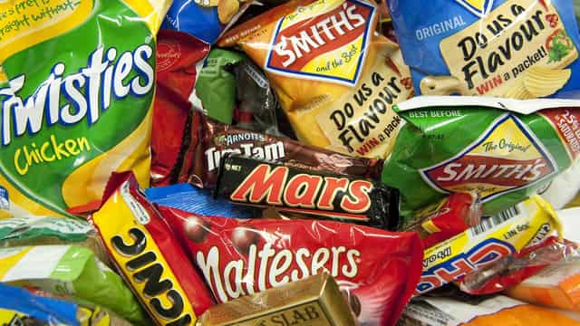 Push to change kids' appetite with junk food ad ban