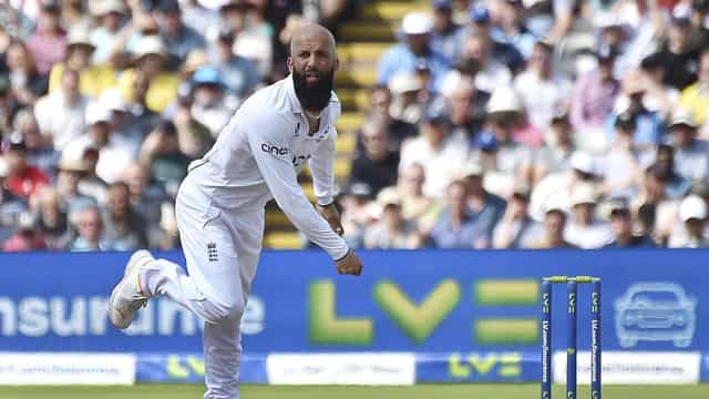 England to stick with Moeen for Lord's - if fit