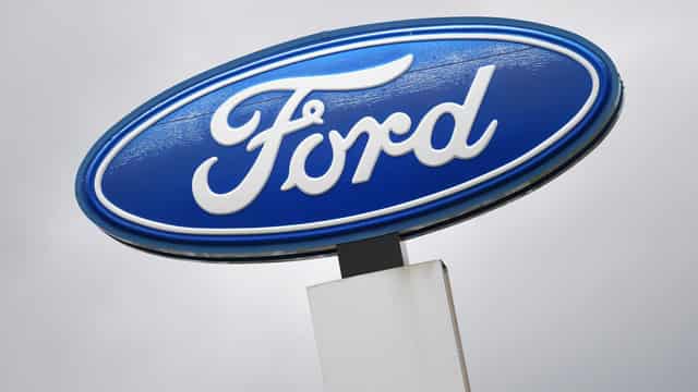 Car giant Ford set to cut 400 jobs in Australia