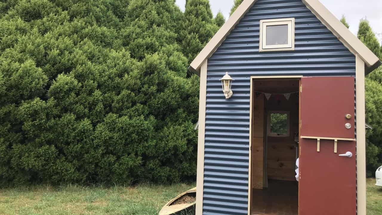 Council wheels out tiny homes to tackle housing crisis