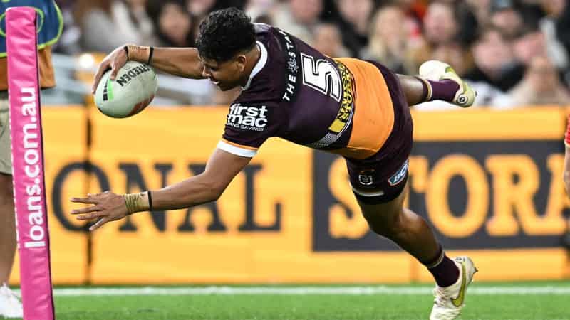 Broncos 'freak' Cobbo adds toughness to his genius