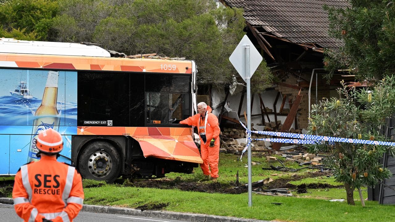 Asbestos concern after bus crashes into holiday home