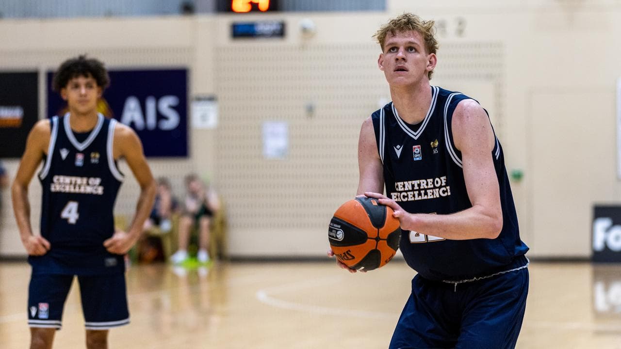 NBL's Bullets sign Aussie teen prodigy Rocco Zikarsky