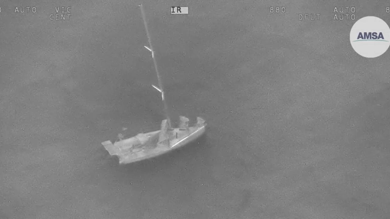 Sailor rescued after failed circumnavigation attempt