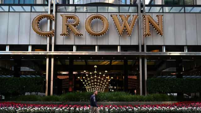 Casino raises alarm over suspected money launderer