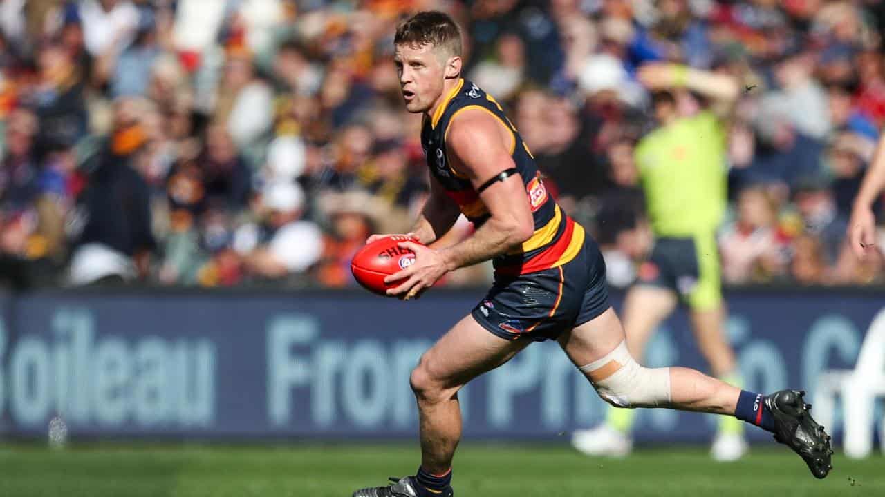 Adelaide's Sloane keen to play on, eyes finals return